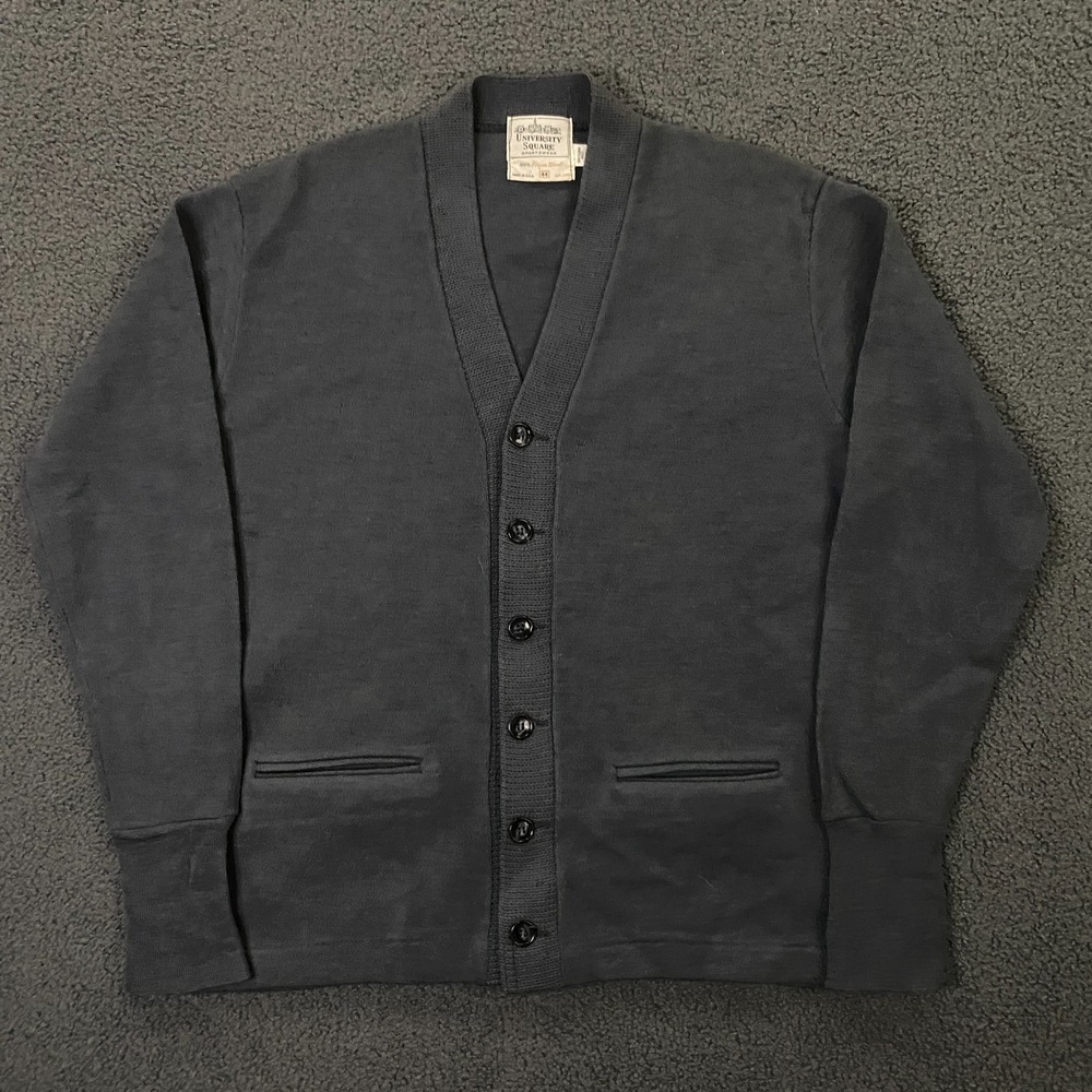Vintage Cardigan Sweater FITS Medium Wool Knit Grandpa University Square Gray